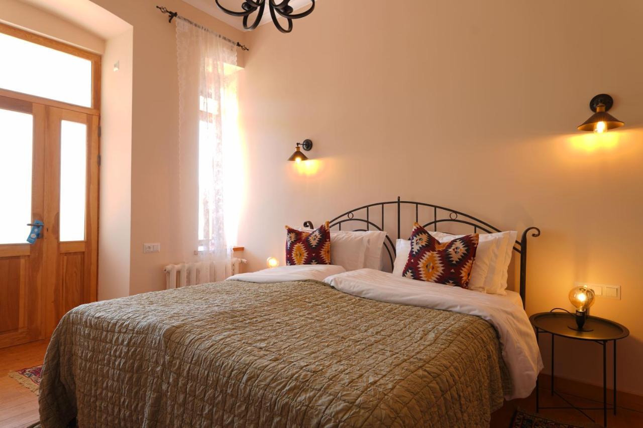 Toon Armeni Guest House Дилижан Экстерьер фото